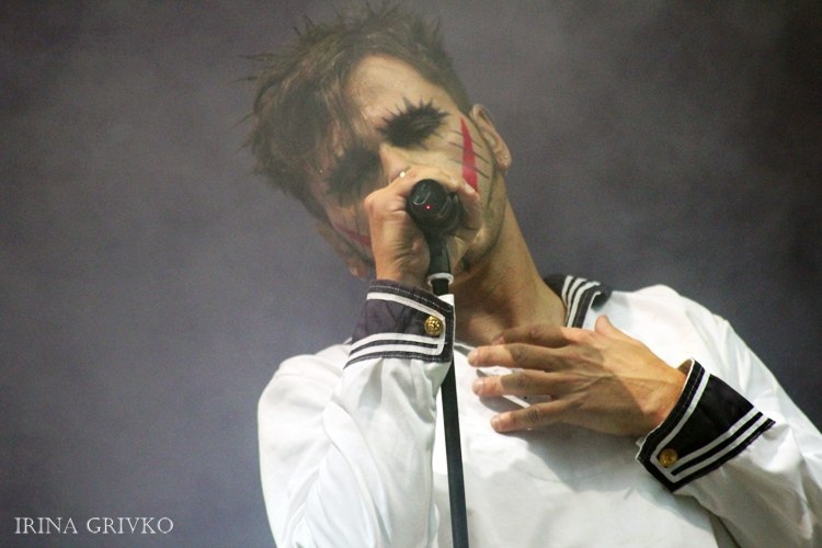 2012 год, тур в поддержку альбома "Des Wahnsinns fette Beute". Найдено где-то в интернетах. 