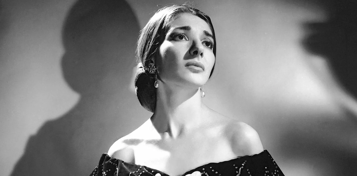 Мария Каллас (Мария Сесилия София Анна Калогеропулос) — американская певица, одна из величайших оперных певиц XX века.