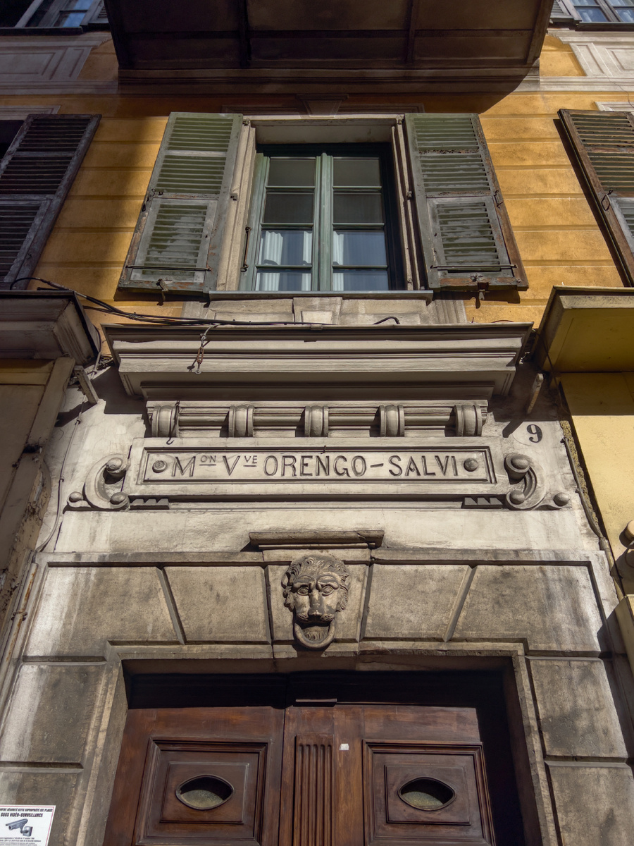 Фасад одного из домов Ниццы