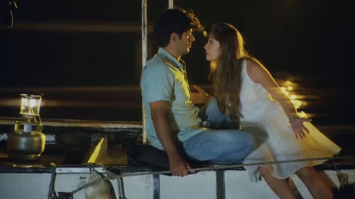 Кадр из сериала "Чёрная любовь" (реж. Хиляль Сарал)