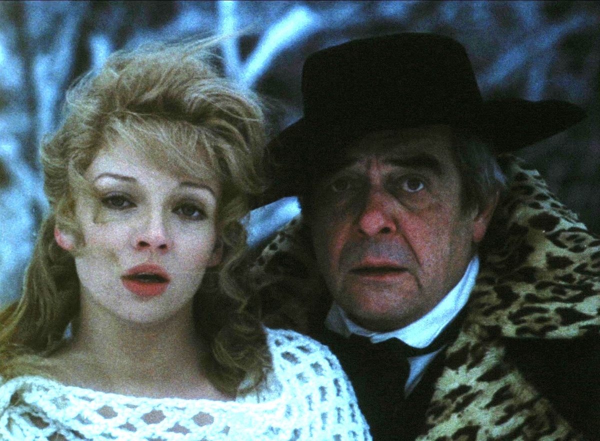 Кадр из к/ф «Красавица и чудовище».