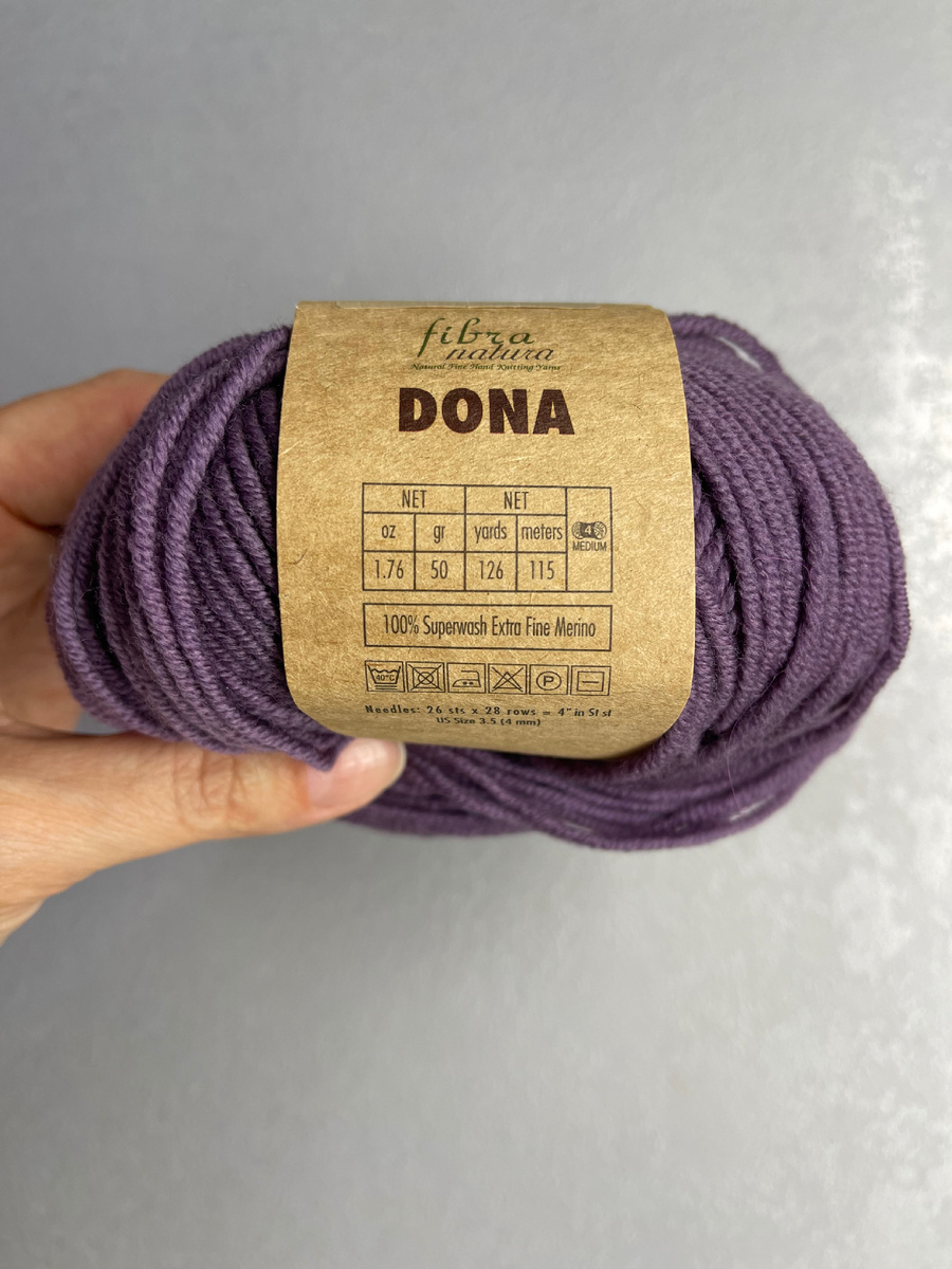 Здесь 115м в 50г. Можно заменить на другой артикул с метражом 110~130м в 50г. Расход на мой указанный размер около 65г. 