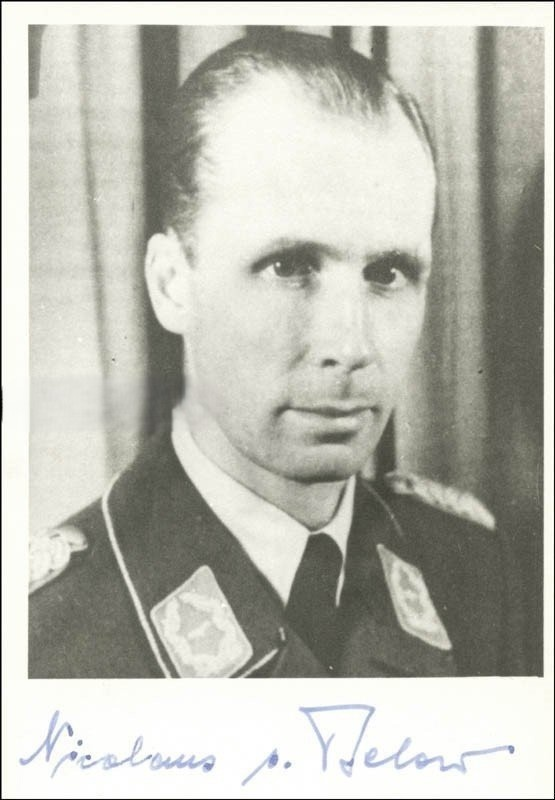 Николаус фон Белов (нем. Nicolaus von Below; 1907—1983) — адъютант Гитлера (1937—1945).