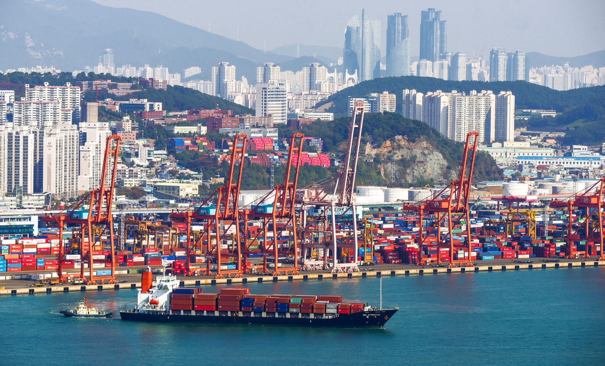 Порт Пусан. В общем доступе.