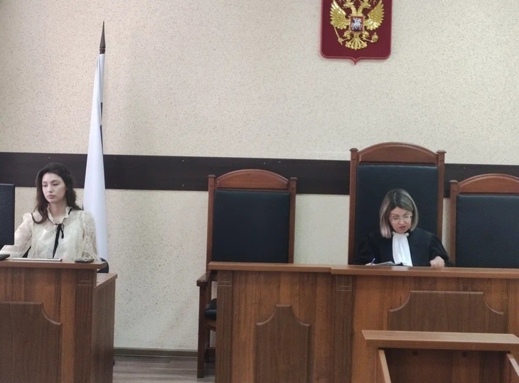     Ольга Кузнецова во время процесса сохраняет беспристрастность, эмоции нужно сдерживать