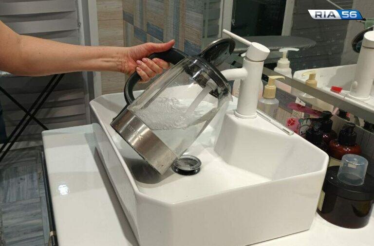    Пить или не пить. Оренбургские врачи напомнили, сколько литров воды нужно в день Белов Михаил Александрович