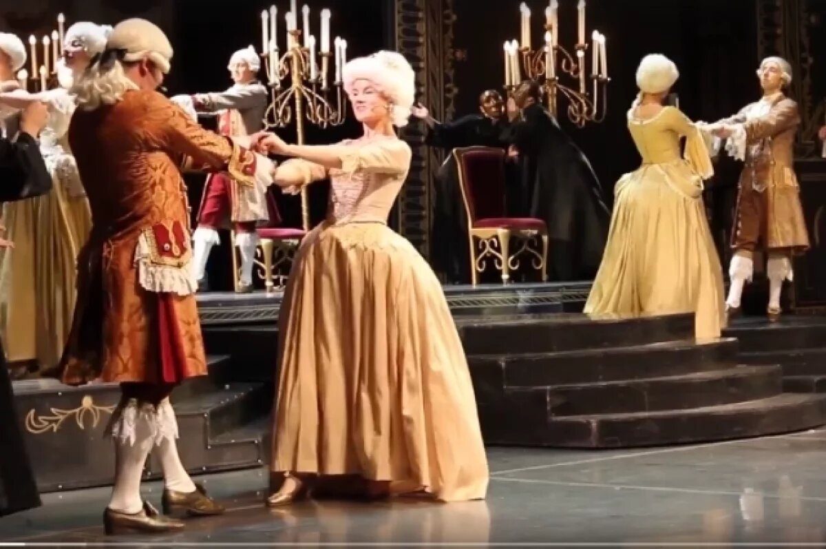    Фестиваль «История государства Российского» завершился «Голубой камеей»