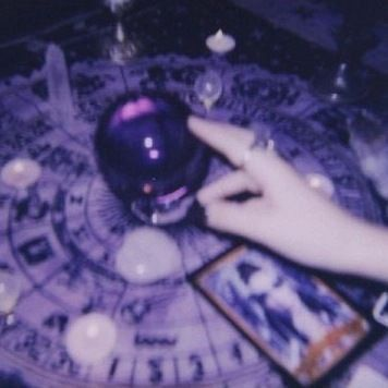 ежедневный гороскоп можно найти в телеграмм канале: https://t.me/PrilunenieTARO