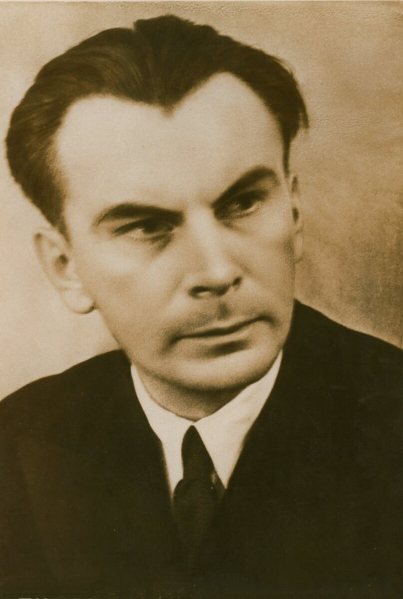 Владимир Луговской