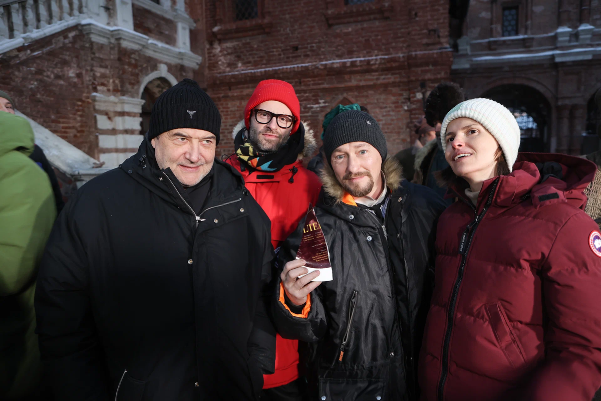 Алексей Учитель, Сергей Безруков и Анна Матисон на съемках сериала. Rock Films