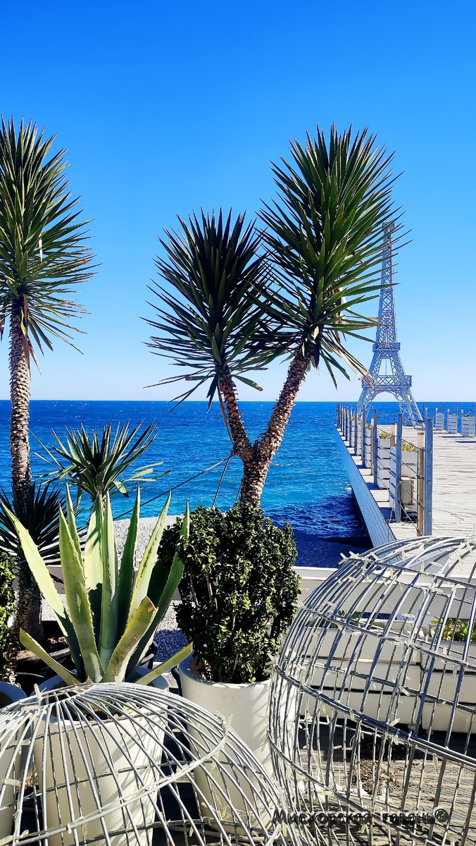 Массандровский пляж в ялте. Крым