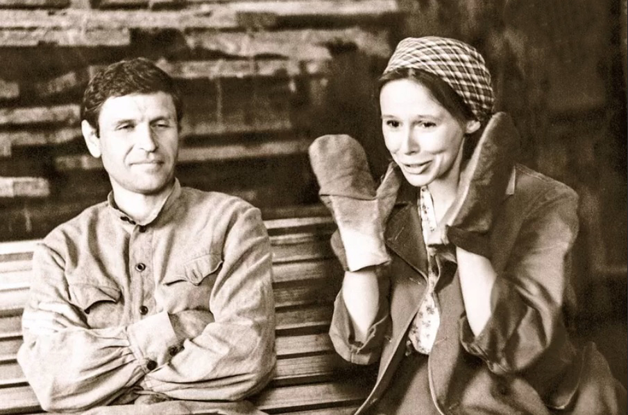 Евгения Симонова в фильме «Француз», 1989