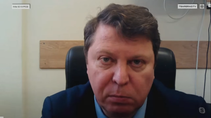    Михаил Матвеев рассказал, какие нюансы не учитывает новый закон об обучении детей мигрантов в школах России. По его словам, в норме остались лазейки. Фото: Царьград