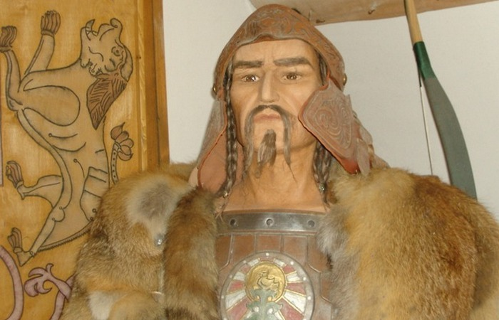 Восковая фигура Аттилы в музее в Венгрии