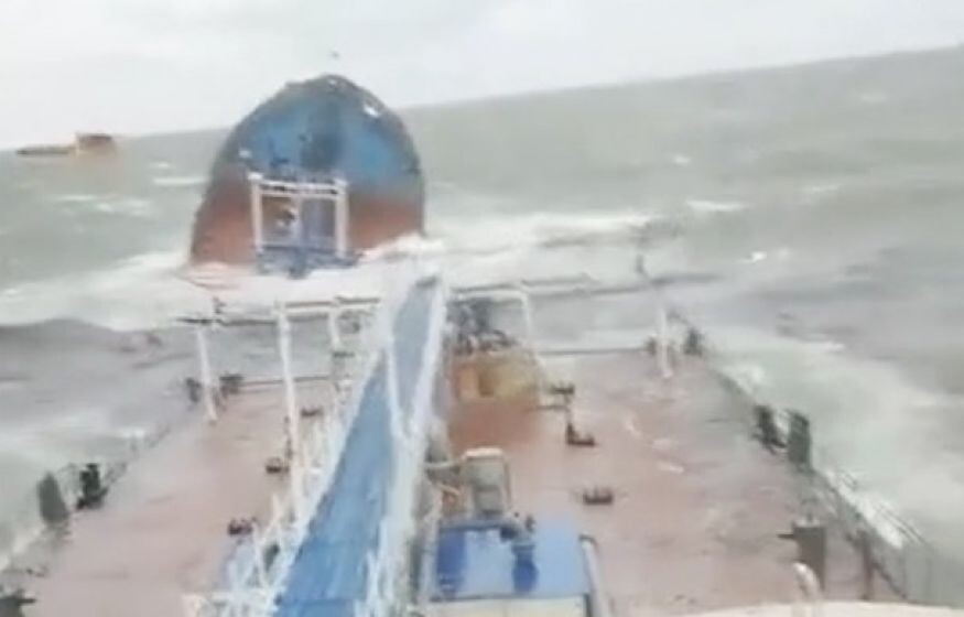    Крушение танкеров в Керчи: какую ошибку допустили экипажи?