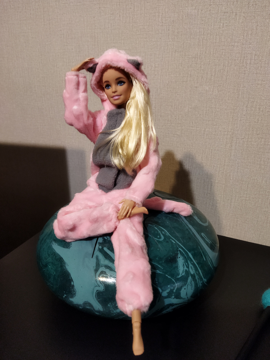 Барби Йога Милли