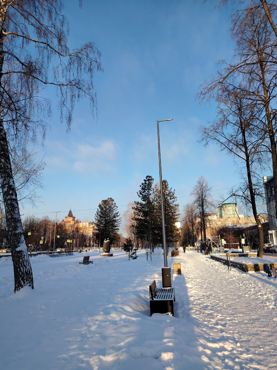Бульвар им. Советской Армии.