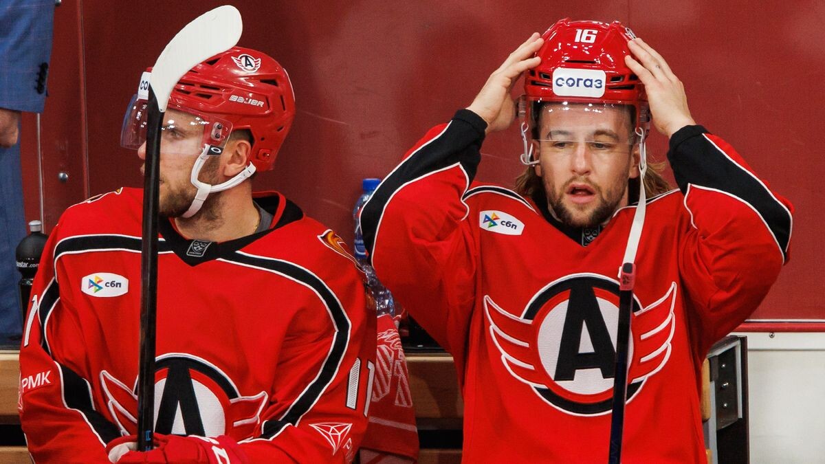    Антон Басанаев, photo.khl.ru