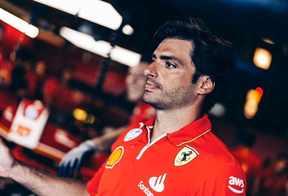    «Нет смысла брать такого гонщика…» Бриаторе назвал причину срыва переговоров с СайнсомFerrari