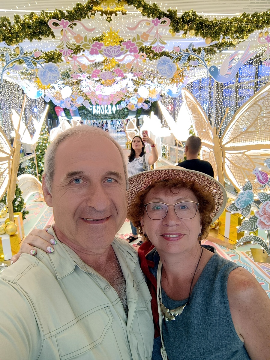 На улице +30, Таиланд готовится к встрече Нового года)) Личное фото