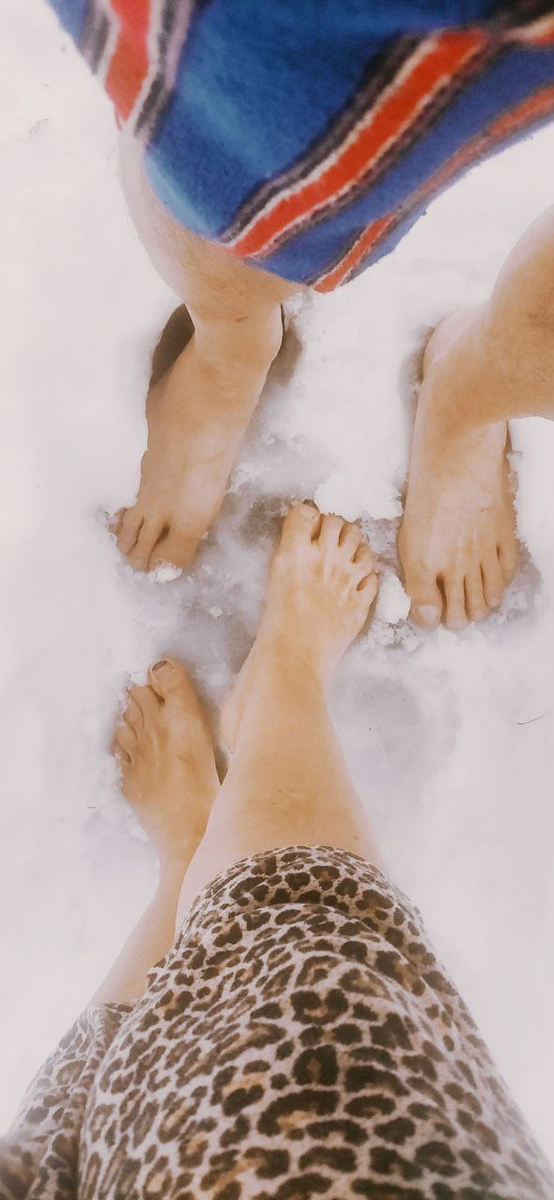 Босиком по снегу. Личное фото автора