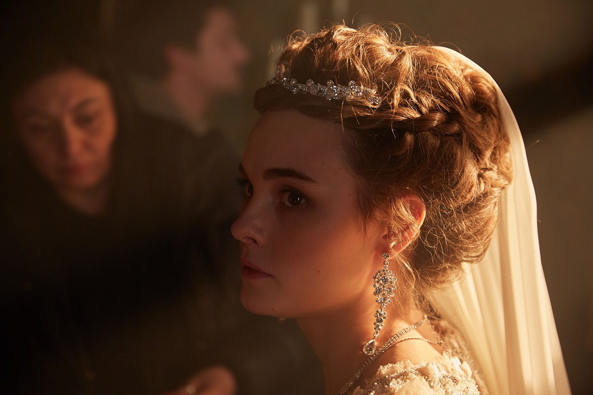 Кадр из фильма «Екатерина. Самозванцы». Источник kino-teatr.ru