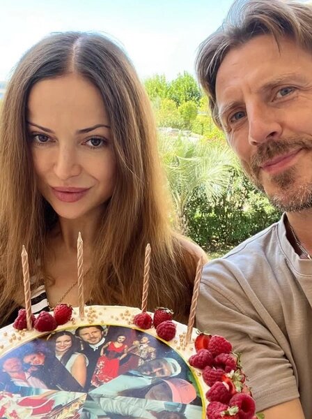 Сами супруги пока не сообщают о важной новости — появлении на свет долгожданного первенца