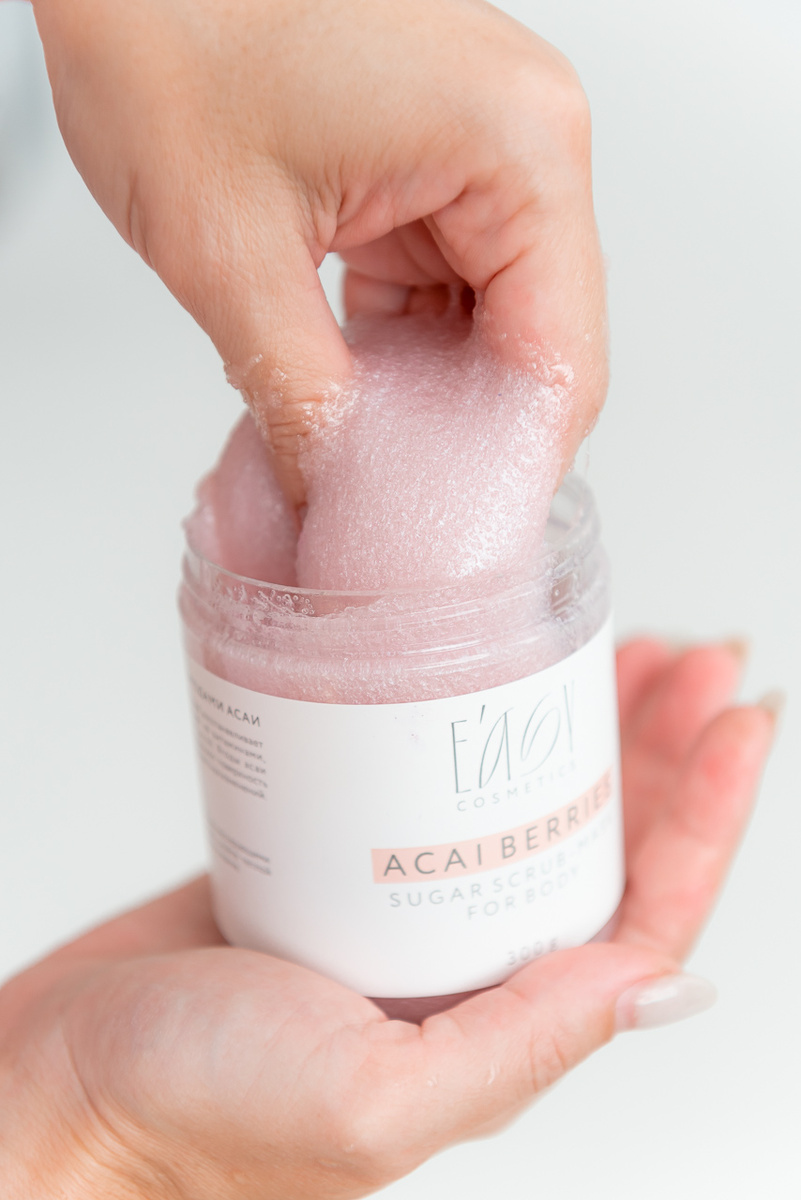 Скраб с ягодами асаи от Easy