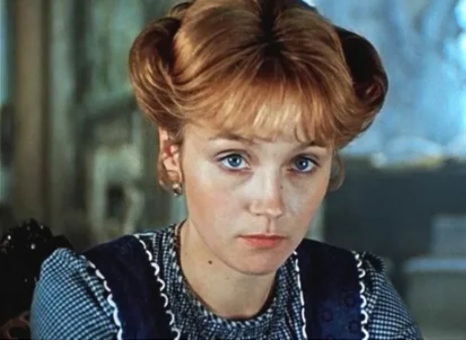 Фото актрисы в 30 лет.