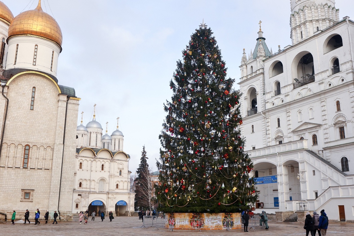 Источник https://cdnstatic.rg.ru/uploads/photogallery/2023/12/22/831560_ff9.jpg