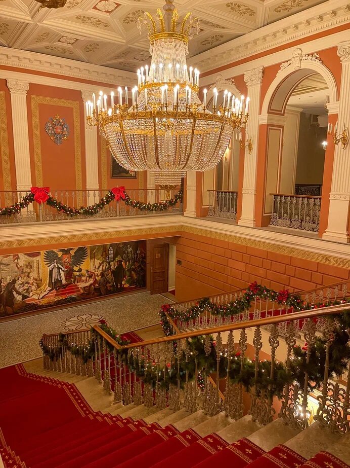 Интерьер Дворца Елисеевых