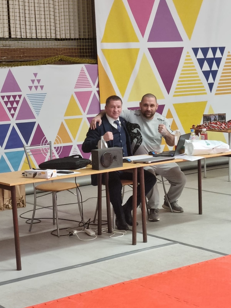 Вячеслав Тисленко президент Федерации Кикбоксинга ЛО и Эмиль Имамов гл тренер бк Сертолово , вице президент лиги L-1 