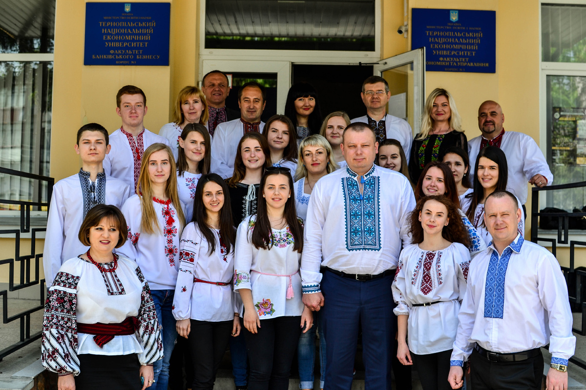 преподаватели ВУЗа