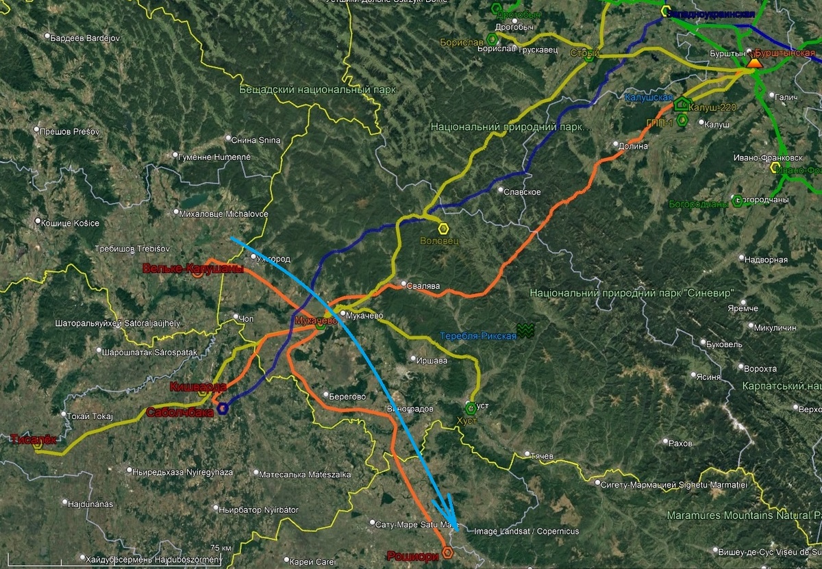 Синий цвет – 750 кВ, рыжий – 400 кВ, зелёный – 330 кВ, жёлтый – 220 кВ. Голубой стрелкой показан закарпатский транзит, обычное направление – в Румынию