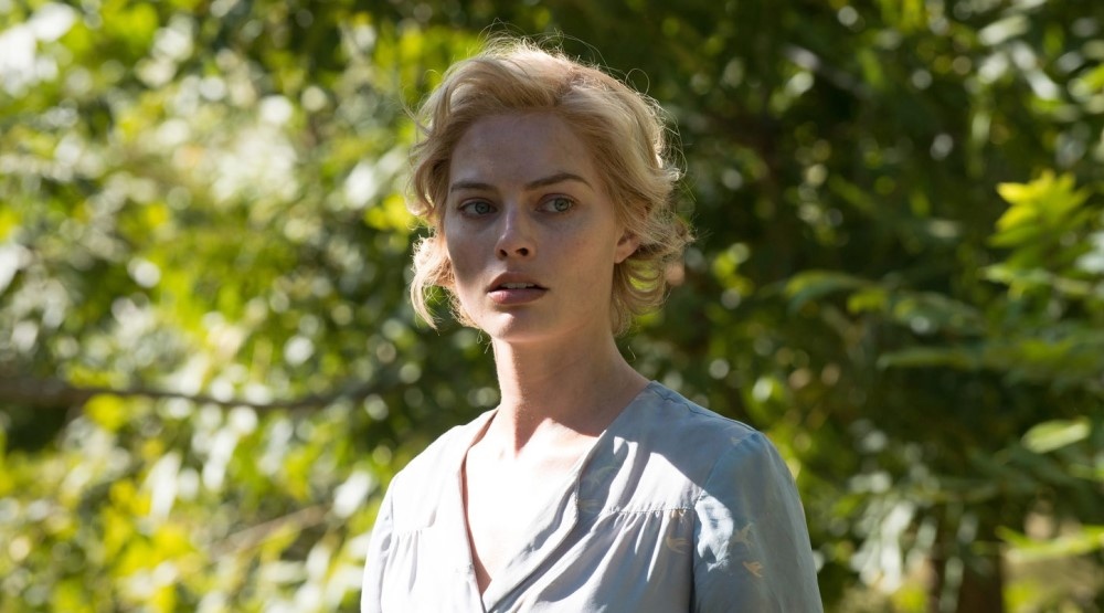     Марго Робби, кадр из фильма «Страна грез» (2019)