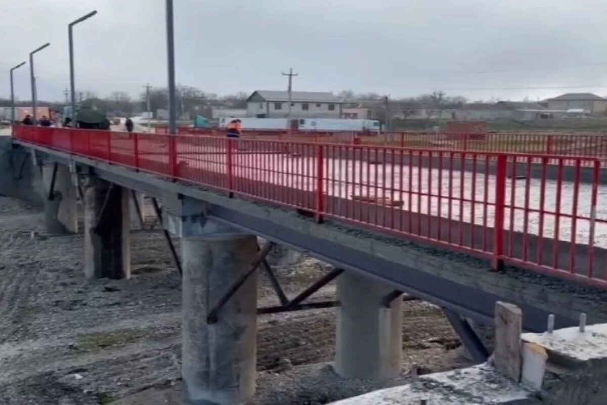   В Дагестане завершается строительство моста через сезонную реку