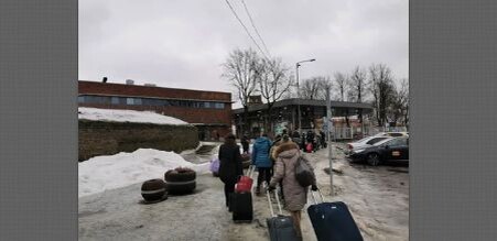 Людям очень трудно