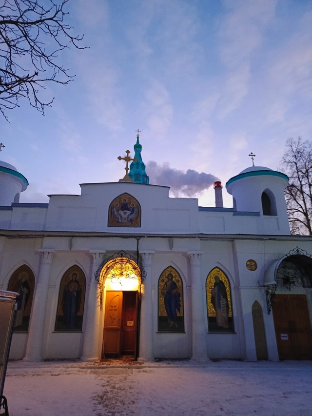 Троицкий женский монастырь в Курске, на территории которого находится Центр помощи.