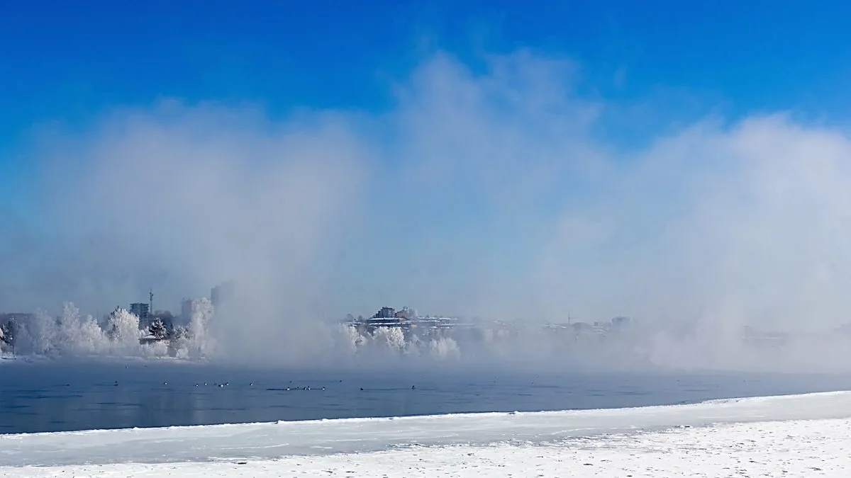 Ангара в Иркутске. Фото взято с Яндекс.Картинки