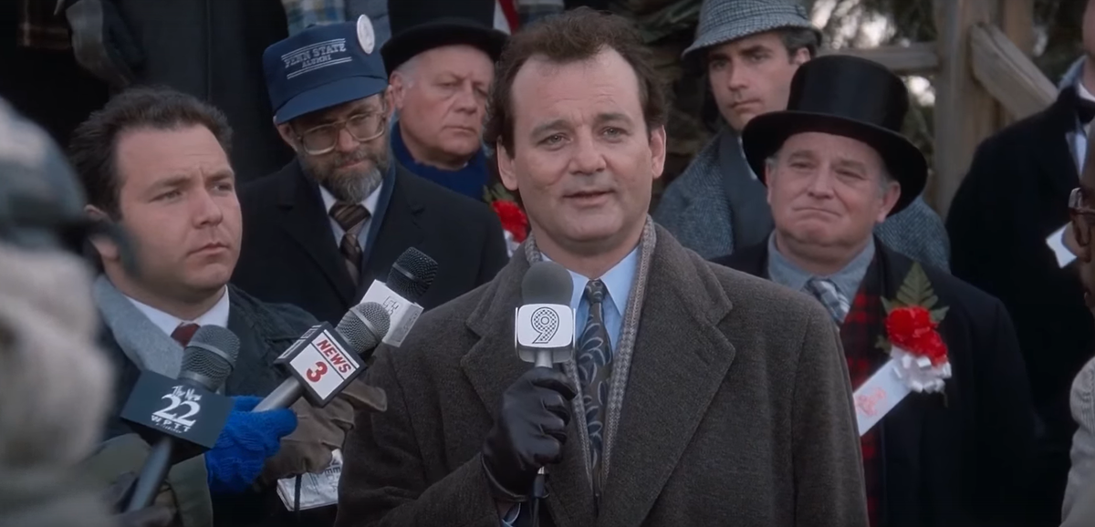 «Когда Чехов смотрел на долгую зиму, он видел мрачное время, лишённое всякой надежды. Мы с вами знаем, зима — всего лишь этап в жизненном цикле, но, стоя здесь, среди жителей Панксатони, наслаждаясь теплом их очагов и сердец, я не стал бы просить ни о чём ином, кроме долгой и снежной зимы».