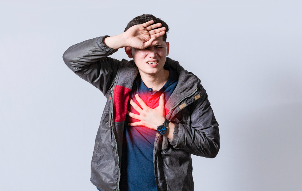 Опасность курения для сердечно-сосудистой системы (источник изображения: freepik.com)