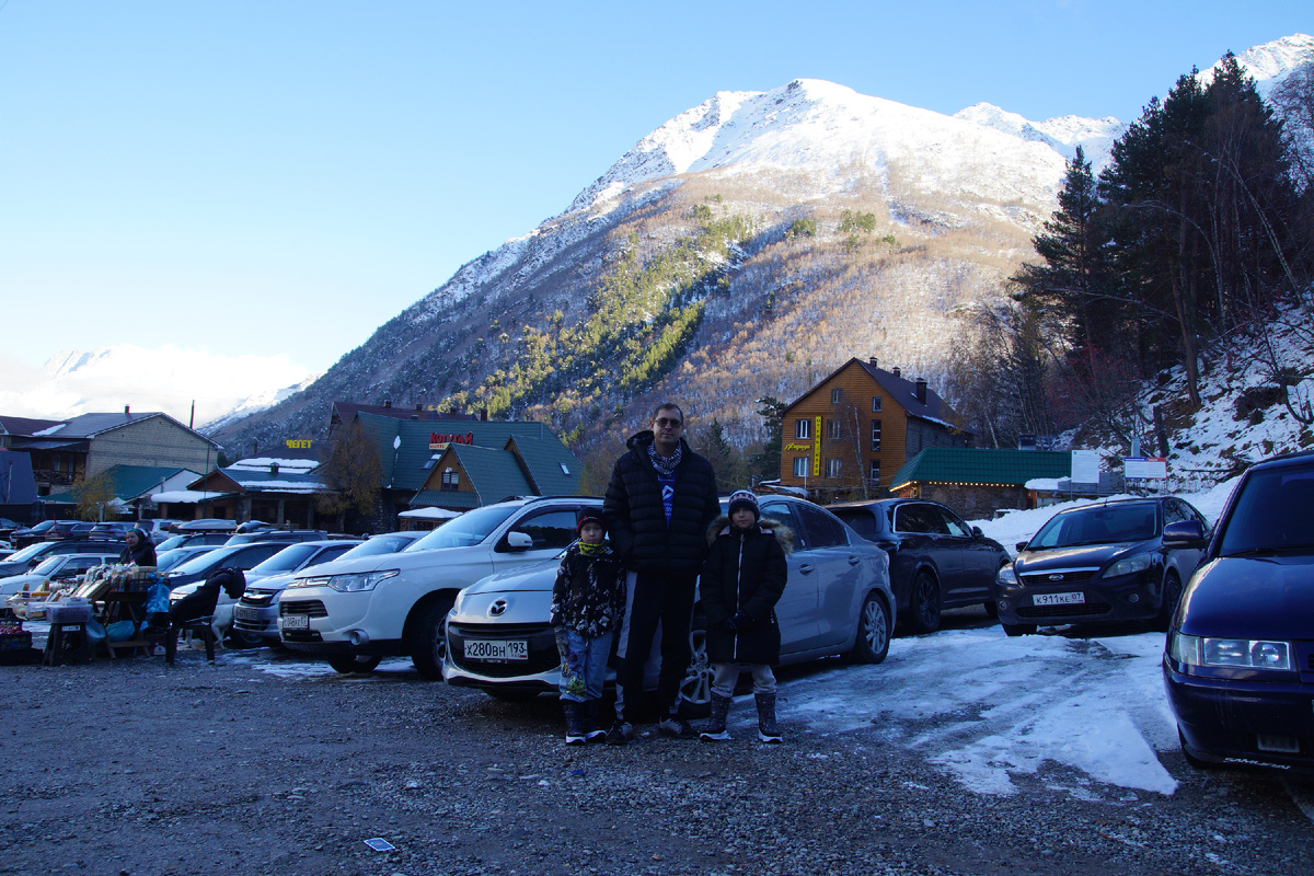 поляна Чегет  (Листайте галерею)