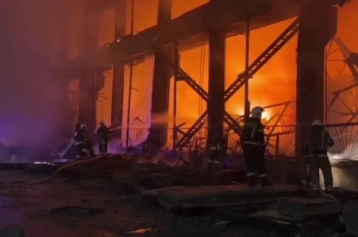    В Новосибирске назвали предварительную причину крупного пожара на складе