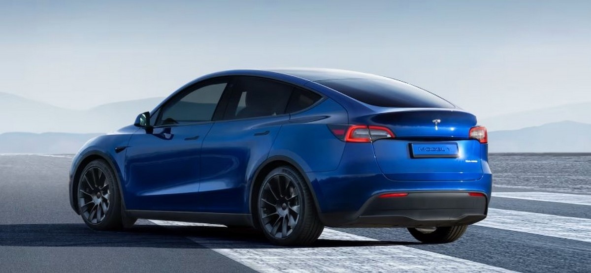 Фото Tesla  📷
