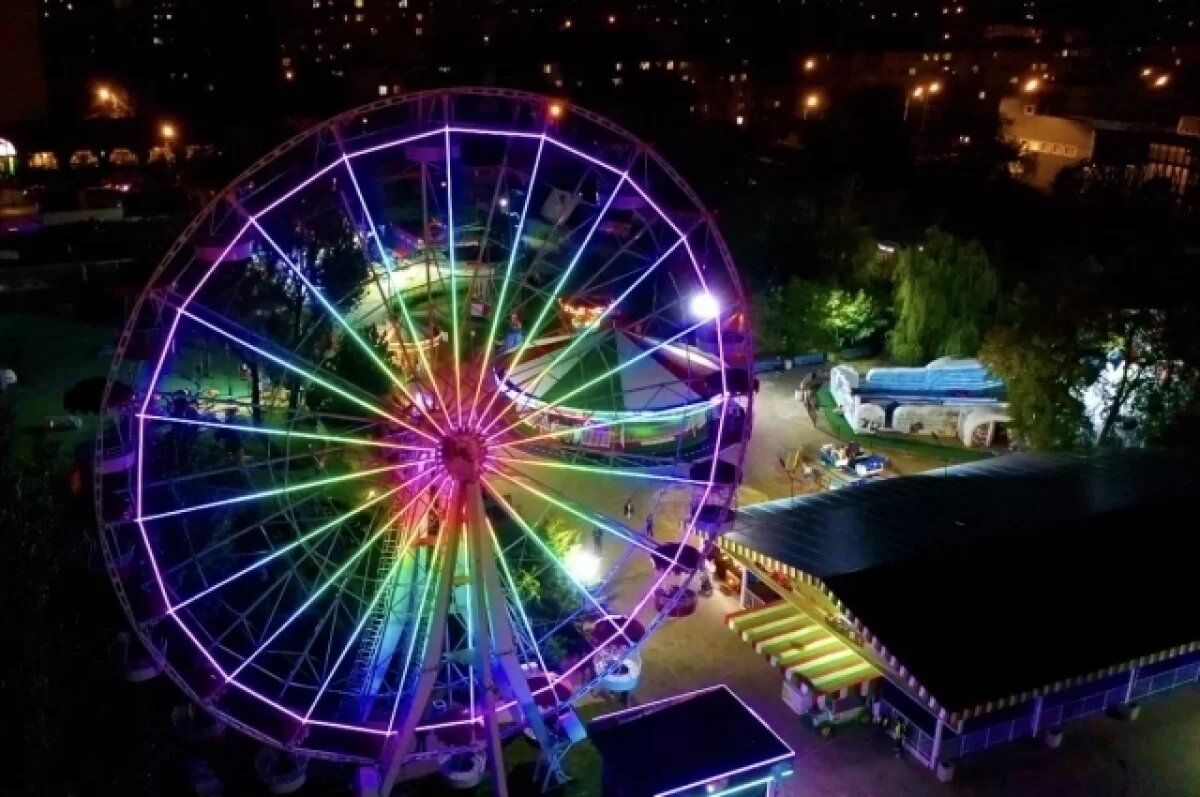    Олег Сарычев пытается спасти парк "Планета" в Астрахани письмом президенту