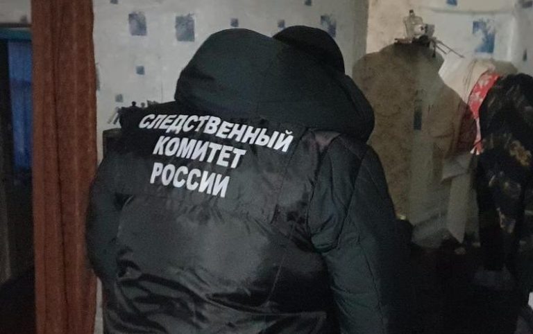    В Саракташе пьяный мужчина забил до смерти знакомую Оренбуржье