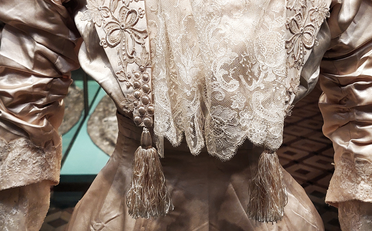 Платье с выставки в Эрмитаже