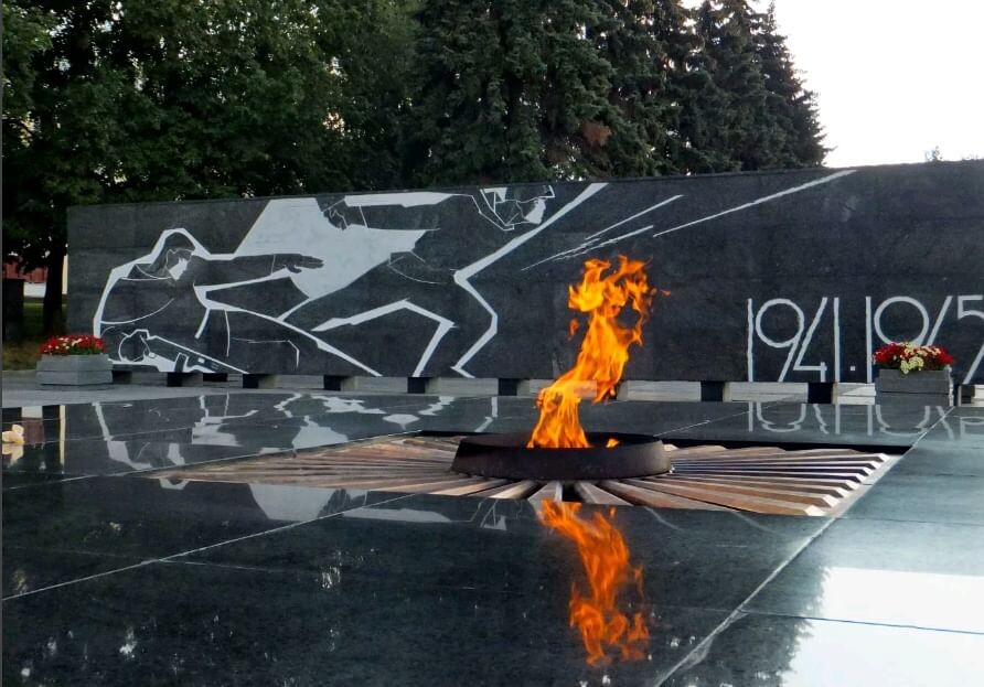 Мемориал «Горьковчане в Великой Отечественной войне фото из Яндекса