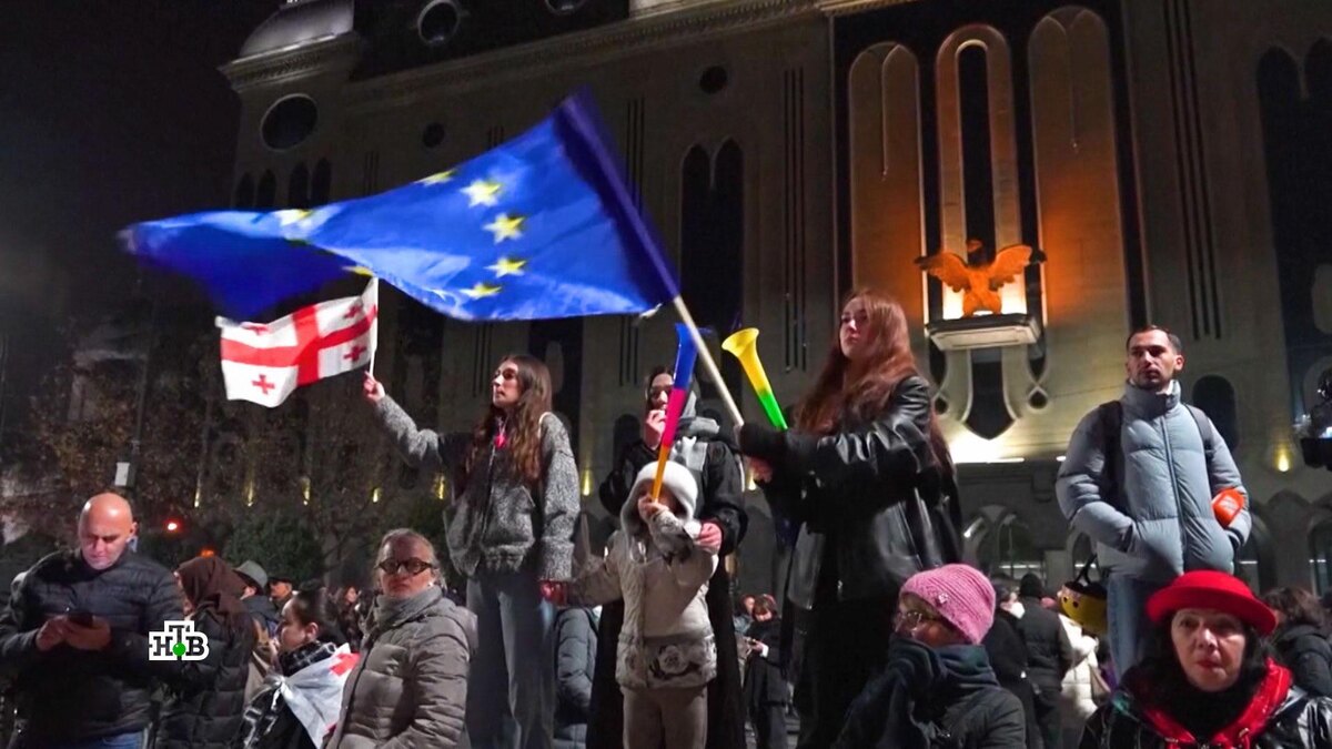    Рукотворный кризис: Запад пытается оживить волну протестов в Грузии