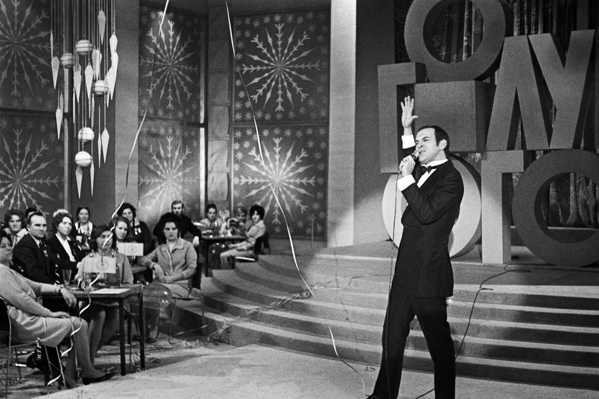 Муслим Магомаев. Новогодний огонек 1973 г.